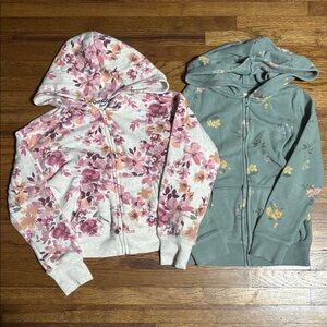 OshKosh girls lot of 2 full zip hoodies size 6 & size 7